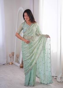 Magnifique sari de soirée avec chemisier de créateur, tenue indienne pour femmes, idéale pour les festivals, les cérémonies et les mariages. - Product Image 4