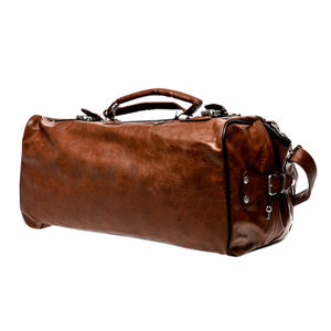 Sac de voyage unisexe vintage en cuir véritable avec motif ceinture, fermeture éclair robuste, poignée souple pour usage quotidien - Product Image 3