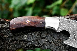 Cuchillo utilitario estilo hacha hecho a mano con hoja de acero estampado y mango de madera, proveedor mayorista OEM ODM para uso en cocina - Product Image 3