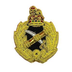 Badges brodés personnalisés de haute qualité en gros pour vêtements - Nouveau design, service OEM - Product Image 1