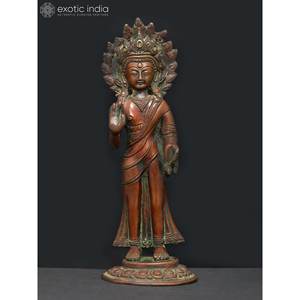 Escultura de Buda coronado de latón de 9 pulgadas hecha a mano en Abhaya Mudra hecha en India - Product Image 2
