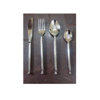 Ensemble de couverts jetables haut de gamme en acier inoxydable à bord droit, élégant, pour restaurants, mariages et cadeaux.