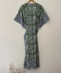 Vestido Kaftan Maxi con Estampado Floral Boho Chic en Color Menta, Cuello en V, Corte Holgado, Algodón, Casual, para Vacaciones y Playa - Product Image 1