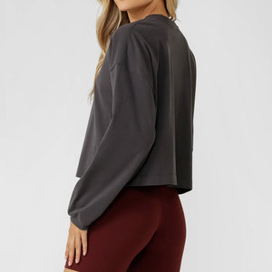 Camiseta Deportiva Moderna para Mujer, Corte Cuadrado, Puños Acanalados Personalizados, Corte Corto, Transpirable, Manga Larga, para Fitness y Actividades al Aire Libre - Product Image 5