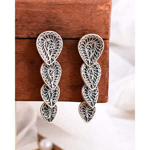 Pendientes Largos de Plata Meera Jaipur Trika - Product Image 3