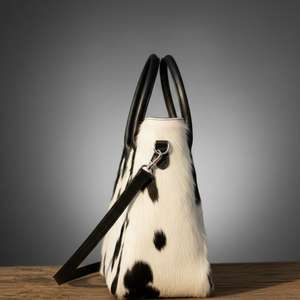 Bolso Tote de Cuero Vacuno de Primera Calidad, con Asa Suave, Doble Bolsillo Trasero, Estilo Artesanal, LTB-0410 - Product Image 4