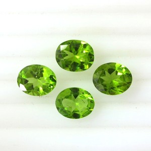 Peridoto Verde Natural, Corte Ovalado, Piedras Sueltas Calibradas y Facetadas para Joyería, Venta al Por Mayor de Gemas - Product Image 1