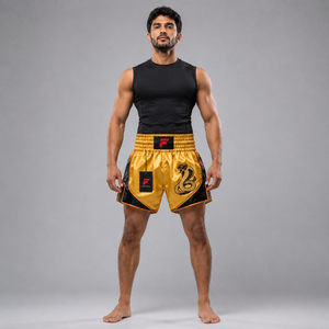Shorts de Muay Thai professionnels offrant un confort premium, une construction durable et une coupe athlétique pour l'entraînement et la compétition. - Product Image 1