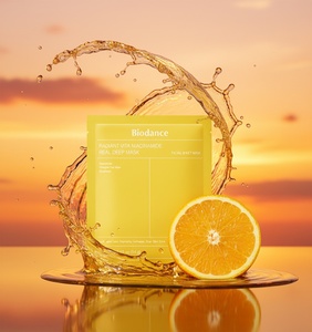 แผ่นมาส์กหน้าวีแกน 4 แผ่น Radiant Vita Niacinamide ผลิตจากวัตถุดิบออร์แกนิก ช่วยให้ผิวขาวกระจ่างใสและกระชับรูขุมขน รับผลิตแบบ OEM/ODM - Product Image 1