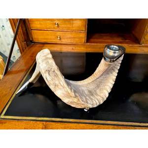 Applique murale LED de style nordique en corne naturelle pour table, luminaire décoratif d'intérieur pour la maison et les projets hôteliers - Product Image 6