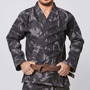 Uniforme de karaté extensible le plus vendu avec logo frontal, design respirant et léger, uniforme de karaté personnalisable avec logo - Product Image 4