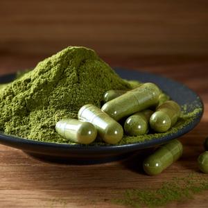 Capsules d'extrait de feuilles de Moringa de qualité supérieure, complément alimentaire à base de plantes biologiques pures - Product Image 3