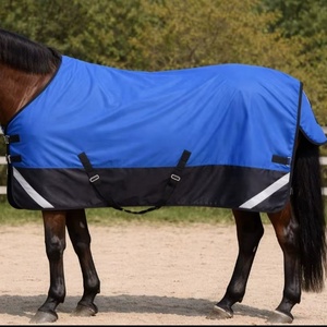 Couverture d'extérieur imperméable Kiran Overseas Ko-69 bleu roi 600D pour chevaux, rembourrage 220 GSM, fermeture à boucle, lavable en machine, Ripstop - Product Image 1