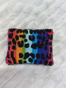 Bolso de Mano Textil Ligero con Cuentas Cuadradas Negras, Hecho a Mano, con Diseño Floral y Cierre de Cremallera - Product Image 1