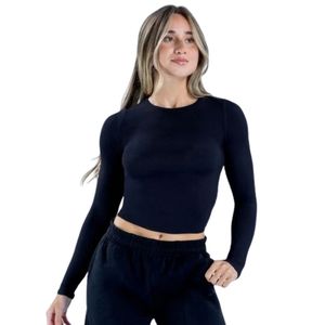 Women <b>Black</b> <b>Long</b> <b>Sleeve</b> Crop T Shirt Slim Fit Casual <b>Top</b> Custom Logo OEM Manufacturer Fitness Yoga Wear Apparel OEM - Product Image 2