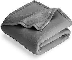China Manufacturer Good Quality Flannel <b>Throw</b> Blanket Super Soft Solid Woven Winter Blanket for All Seasons - Product Image 6