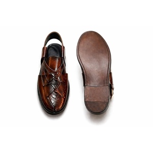 Sandalias de cuero genuino para hombre LEATHER STUDIO, con punta abierta, tiras cruzadas, sin cordones, suela de goma transpirable, función de masaje y plataforma. - Product Image 2