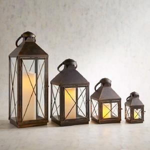 Farol Colgante Popular de Hierro y Acero Inoxidable con Acabado Negro, Duradero y Ecológico para Interiores, Día de San Valentín - Product Image 1