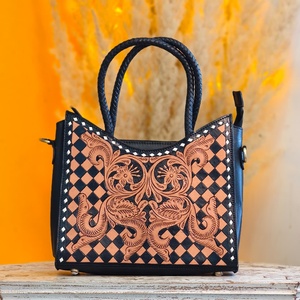 Sac fourre-tout léger en cuir véritable Venus Leathers, motif lettres, décoration florale, fermeture éclair, pour femmes et filles - Product Image 2