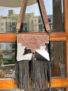 Nouveau véritable sac à main en cuir de fourrure de vachette usiné occidental fabriqué à la main femmes sac de soirée élégant et pochette en fourrure usinée ensemble Combo Unique - Product Image 2