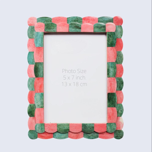 Cadre photo décoratif rond, coloré, rose et vert, à bords festonnés, en MDF imperméable et incrustations de os - Product Image 3