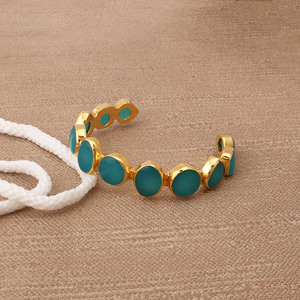 Brazalete de Calcedonia Acuática, Chapado en Oro de 18K, Hecho a Mano con Piedras Preciosas, Regalo Moderno para Mujer - Product Image 3