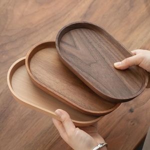 Bandeja de servir funcional de madera con acabado de madera premium para servicio en comedor, cocina, restaurante y cafetería. - Product Image 5