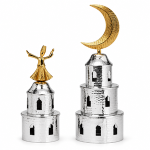 Juego de 2 Minaretes Decorativos Islámicos de Acero Inoxidable con Luna Creciente Dorada y Figura Bailarina |   Decoración de Mesa para el Hogar en Ramadán y Eid - Product Image 1