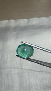 Émeraude naturelle zambienne de 3,54 carats, taille ovale, pierre précieuse brute, vert intense, facettée, pour la fabrication de bijoux fins - Product Image 2