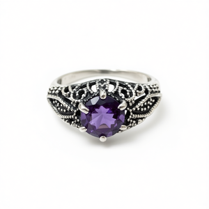 Anillo de Moda con Amatista de 3.1 Gramos de Peso - Product Image 2