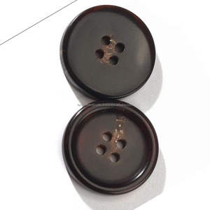 Venta caliente de calidad superior Buffalo & Ox Horn Color Button Blank Honey Color para prendas Button At Wholesale ágata - Product Image 3