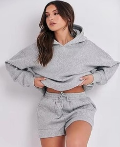 Ensemble 2 pièces hiver femme : sweat à capuche et short gris en polaire, coupe décontractée, couleur unie, haut long, longueur genou, pour le quotidien et le streetwear - Product Image 5