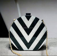 Pochette ovale en résine bleu royal | Élégant sac de soirée artisanal pour femme | Cadeaux parfaits pour les mariages et les occasions