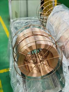 Alambres de Soldadura MIG de Acero Dulce Duradero ER70S-6 con Recubrimiento de Cobre para Gas CO2, 15kg-20kg Neto, BS300, Diámetro de 0.6-1.4mm, Arco Estable y de Alta Calidad - Product Image 3