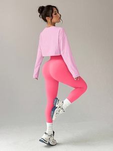 Ensemble de sport trois pièces sans couture Atlaset pour femme : soutien-gorge de sport, leggings taille haute et veste zippée – OEM/ODM, personnalisation de marque - Product Image 4