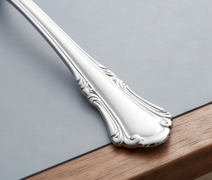Elegante Juego de Cubiertos Metálicos con Acabado de Alto Brillo, Aptos para Lavavajillas, para Bodas y Uso Doméstico - Product Image 2