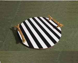 Plateau de service décoratif en résine fait main, idéal pour la cuisine, les restaurants, les hôtels et la maison – Prix de gros - Product Image 2