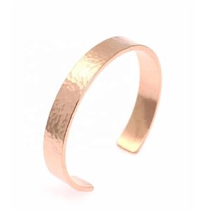 Nueva llegada pulsera de cobre martillado pulsera de cobre hecha a mano brazalete de cobre sólido puro en precio al por mayor - Product Image 1