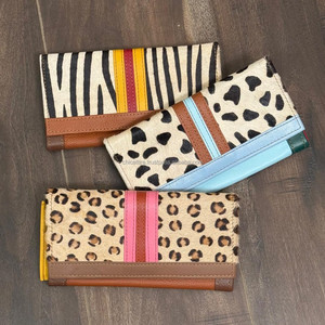 2025 OEM mignon haute qualité femmes Long portefeuille recycler cuir imprimé Animal pièces porte-carte pochette sac à main multi-usage pour dames - Product Image 4