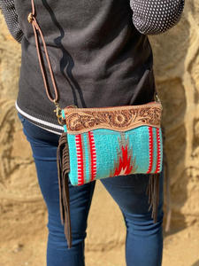 Recién llegado, manta de sillín azteca, bolso de cuero, bolso de mano de cuero con flecos, bolso cruzado de estilo occidental - Product Image 2