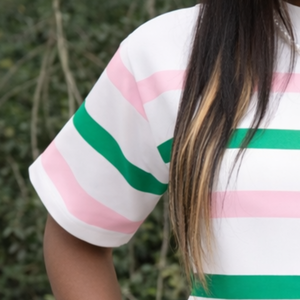 T-shirt blanc personnalisé pour femme avec rayures vertes et roses, logo étoile brodé, manches courtes, col rond, haut décontracté tendance pour l'été - Product Image 2