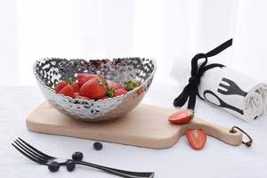 Tazón Ovalado de Porcelana con Recubrimiento de Titanio Millennium, Tazón Decorativo Plateado para Servir en la Mesa - Product Image 5