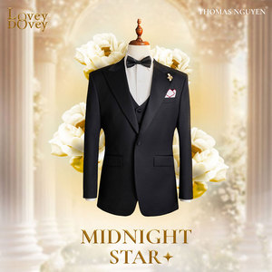 Traje de esmoquin de tres piezas para hombre en negro Midnight Star, con chaqueta entallada, pantalones y chaleco - Product Image 6