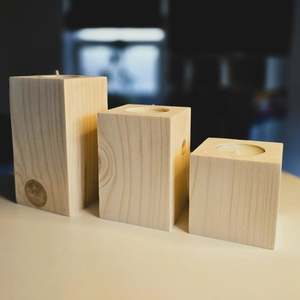Ensemble de porte-bougies carrés en bois, décoration rustique pour la maison, support pour bougies en bois naturel, centre de table - Product Image 3