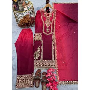 Conjunto de Top, Pantalones Palazzo y Dupatta de Diseño para Mujer, para Ocasiones Elegantes - Product Image 2