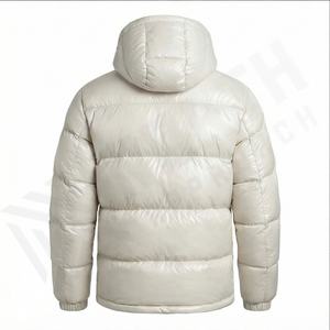 Chaqueta acolchada para hombre de alta demanda hecha a medida OEM ligera con logotipo personalizado recién llegado para la temporada de invierno chaquetas acolchadas para hombre - Product Image 3