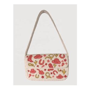 Bolso de Hombro Portátil con Bordado de Fresas Hecho a Mano y Adornado con Cuentas para Mujer, para Llevar Teléfono, Llaves y Accesorios de Maquillaje - Product Image 4