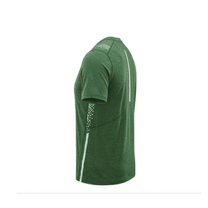 Camiseta Deportiva Reflectante de Secado Rápido para Hombre, Color Verde, Suave y Cómoda, Perfecta para Uso Diario Informal - Product Image 5