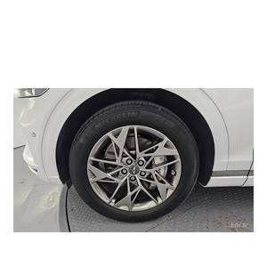 Genesis GV70 2.5T 2024/3, Gasolina, Tracción en las Cuatro Ruedas, Volante a la Izquierda, Caja de Cambios Automática, Asientos de Cuero, Cámara Trasera, Emisión Euro V, 47,840 km - Product Image 5