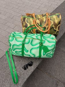 Sac de voyage en cuir vert de luxe fait main de qualité supérieure, finition raffinée, grande capacité, fermeture éclair, sac de sport décontracté - Product Image 6
